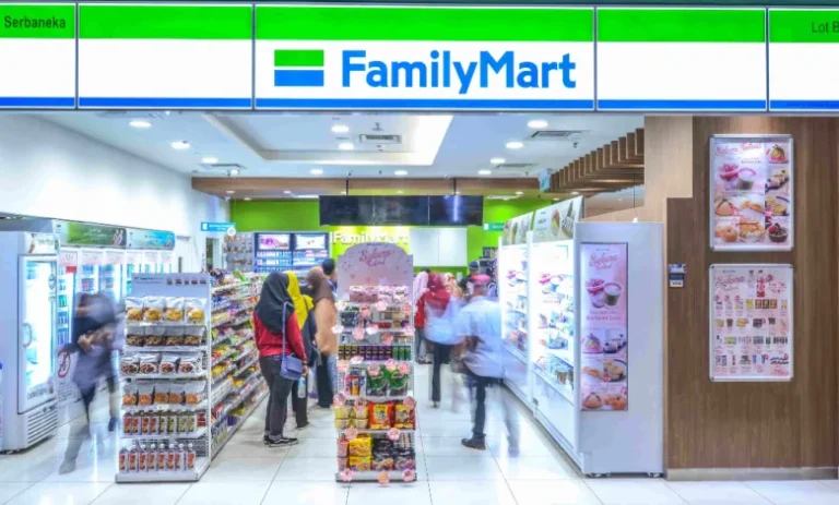 Family Mart Melaka