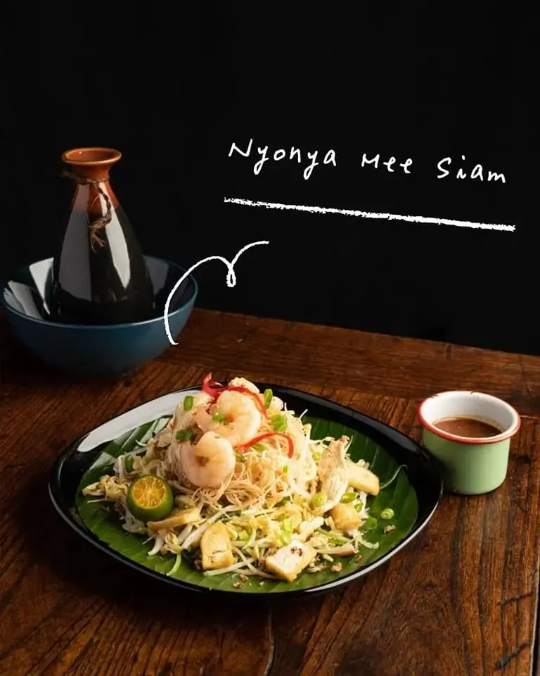 Old China Cafe Telur & Tahu Menu