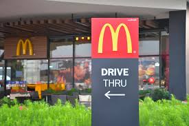 McDonald's Drive-Thru Hours: Fast Food at Your Fingertips!