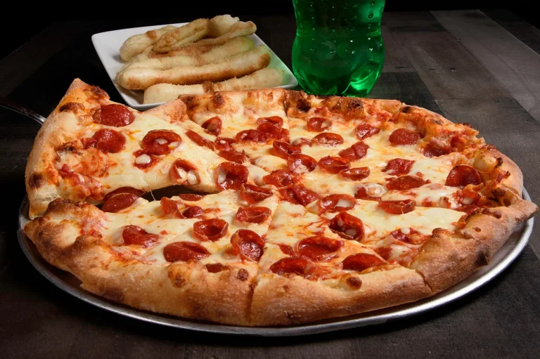 The Art of Pizza-Making at Lucky Duck Pizza