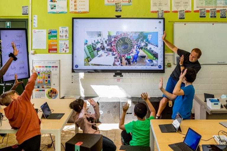 Innovative Ways to Incorporate Interactive Tech into Your Home