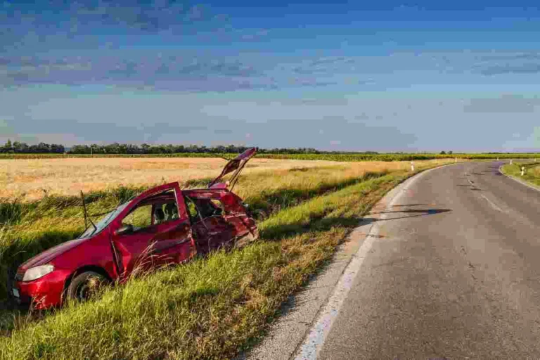 Houston Car Crash Victims: Understanding Injury Settlements After Major Collisions